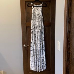 NWT Lascana medium maxi in white with black and gray polka dots